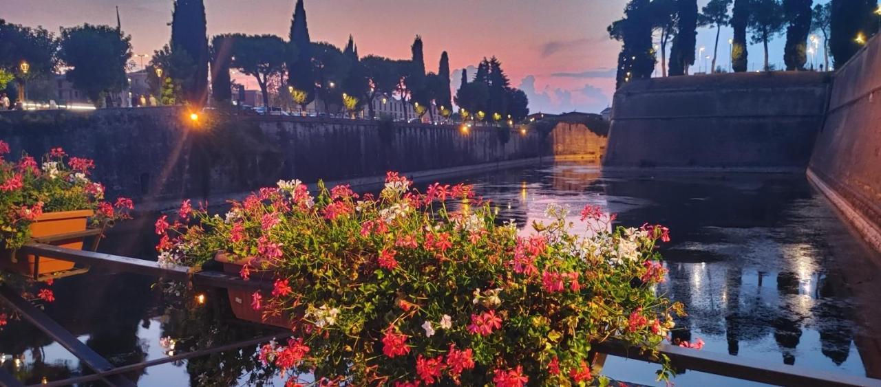Casa Francesca Apartment Peschiera del Garda Luaran gambar