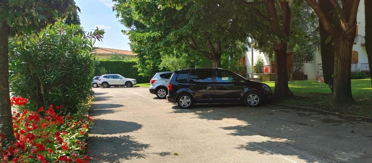 Casa Francesca Apartment Peschiera del Garda Luaran gambar