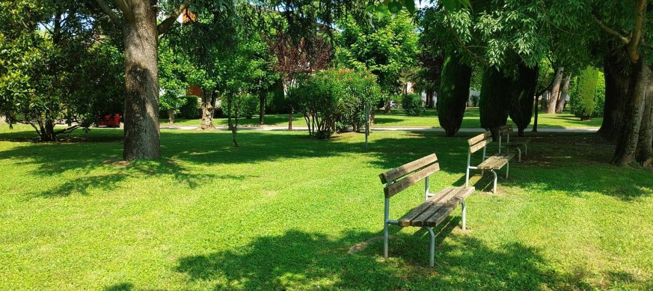 Casa Francesca Apartment Peschiera del Garda Luaran gambar